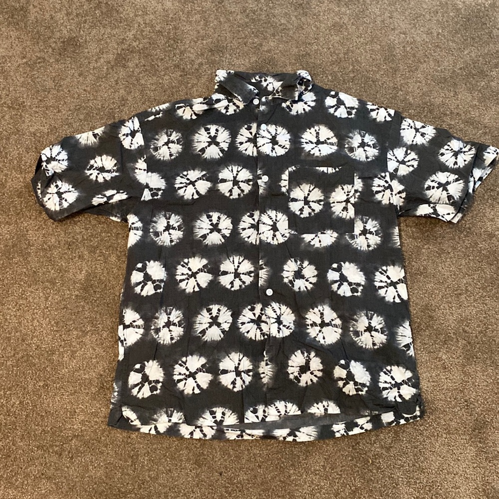 H&M button Up
